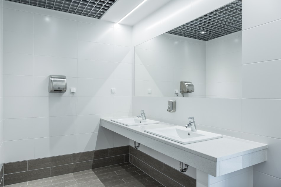 Kompleksowe wyposażenie toalet publicznych (5)